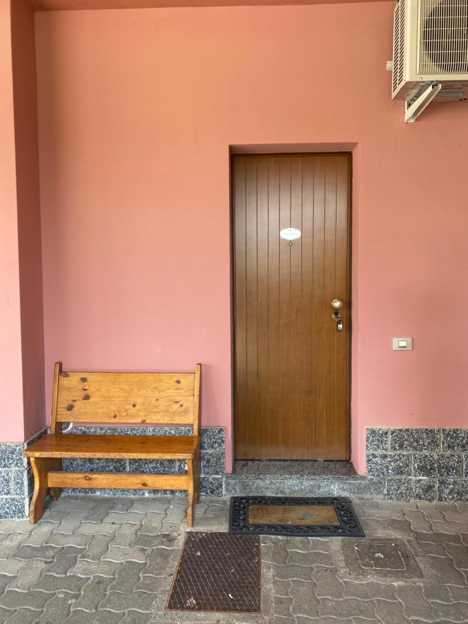 Casa Silvana Turate Exterior photo